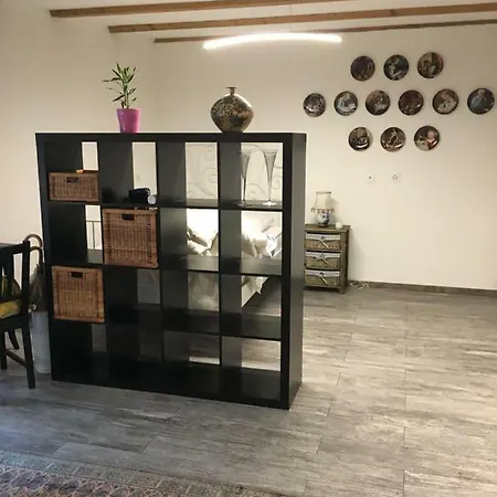 Studio Tati Apartment